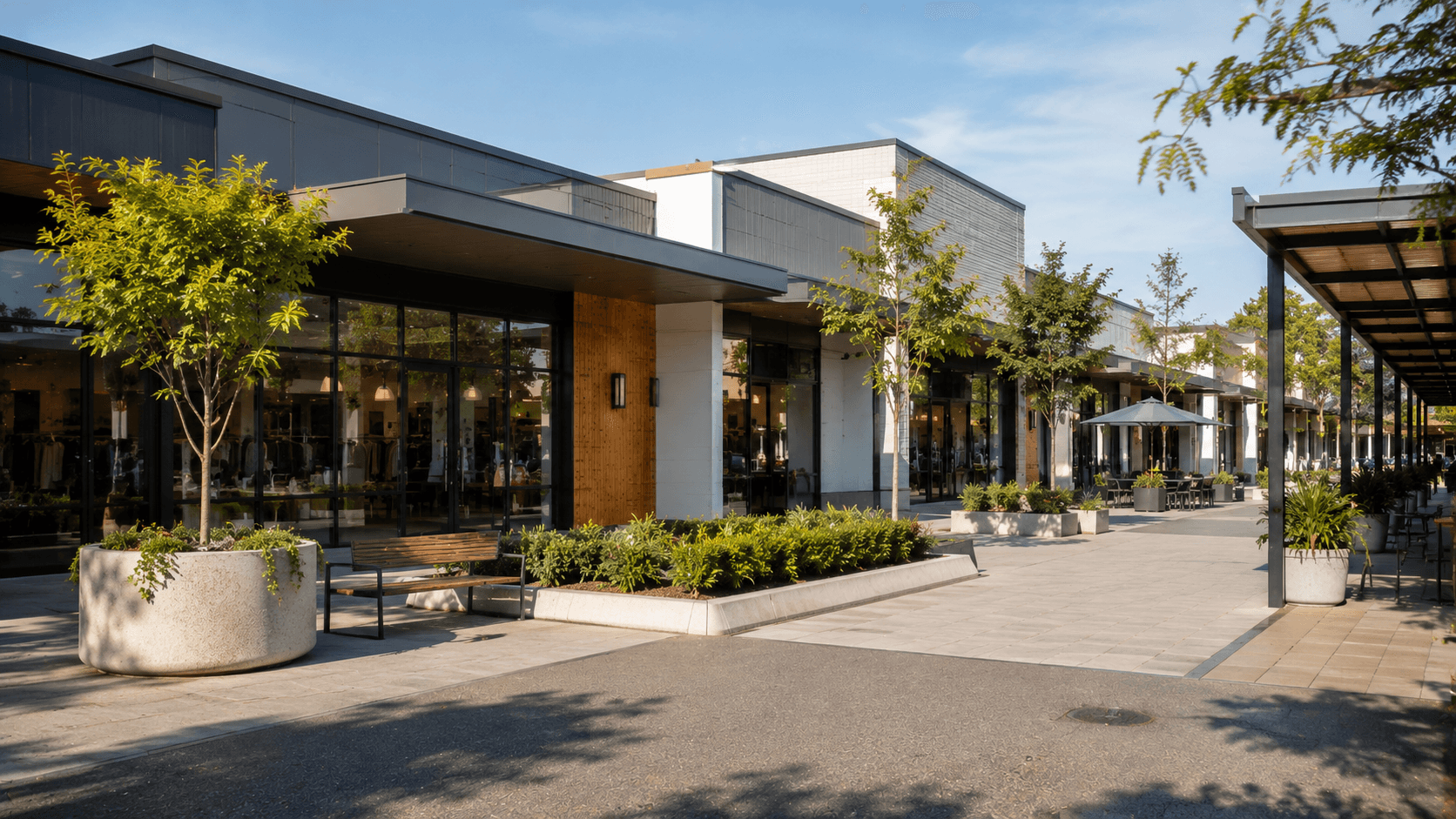 Retail shopfronts — retail and property insurance